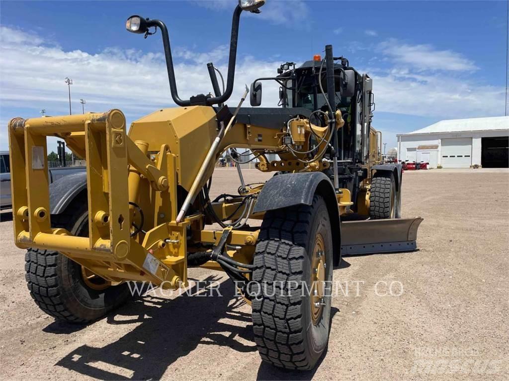 CAT 140M3 AWD Grejdry