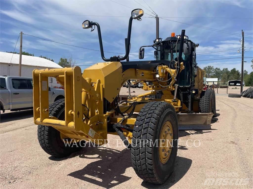 CAT 140M3 AWD Grejdry