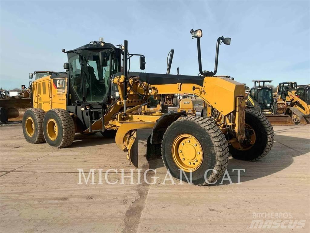 CAT 140M3 AWD Grejdry
