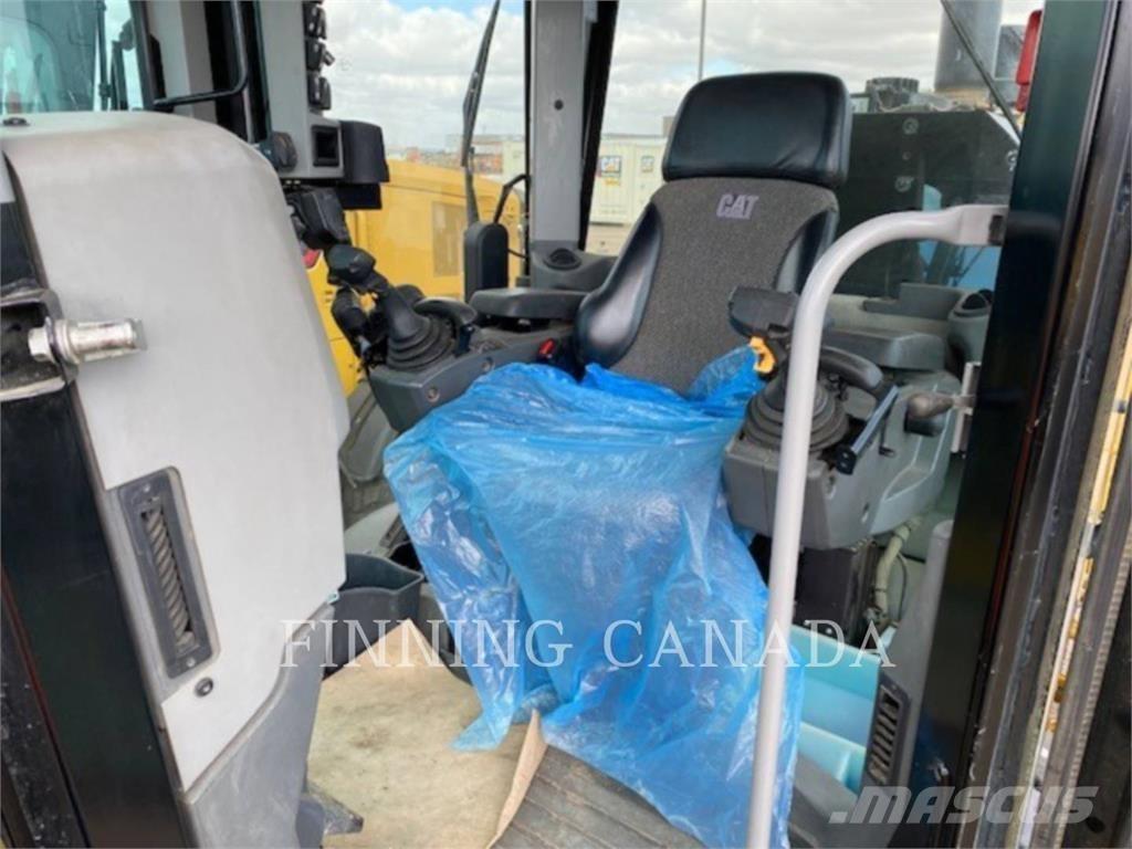 CAT 140M3 AWD Grejdry