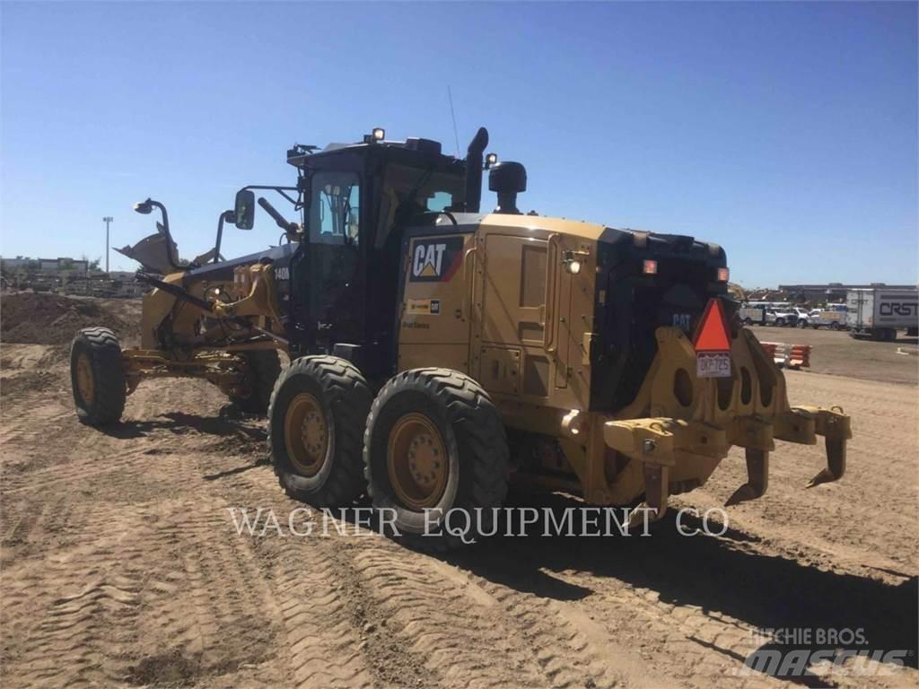 CAT 140M3 AWD Grejdry