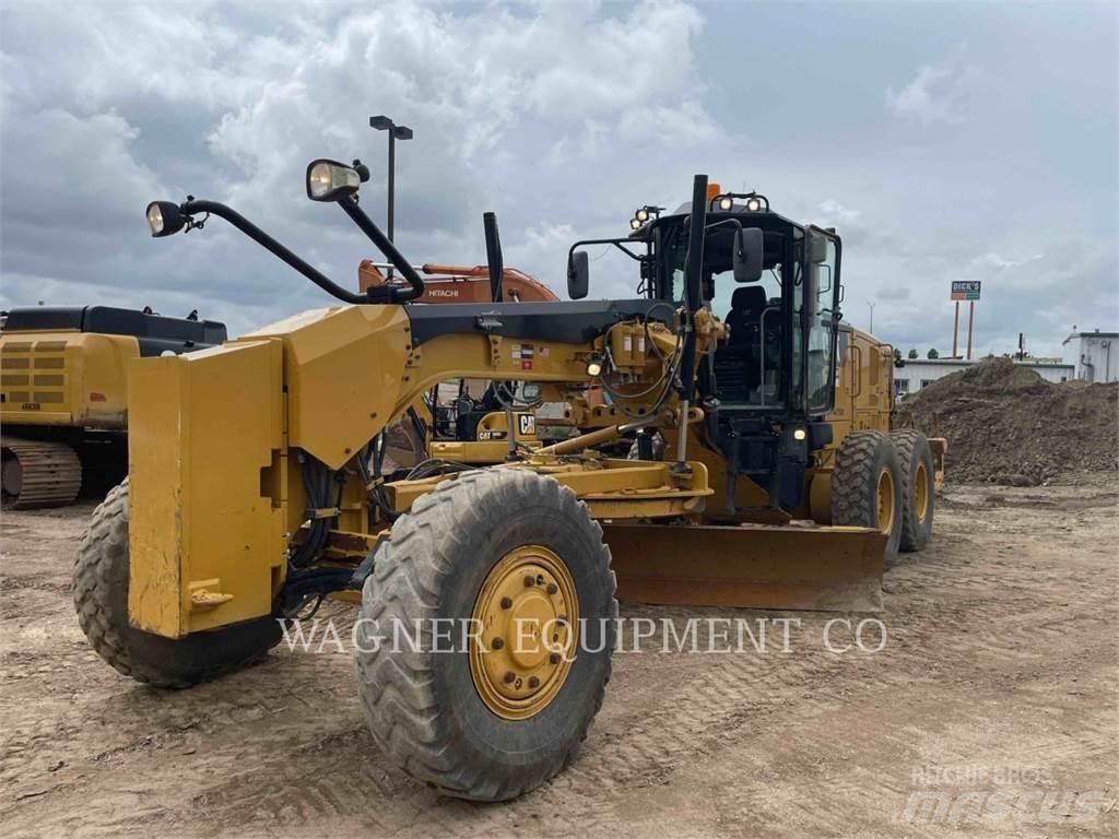 CAT 140M3 AWD Grejdry
