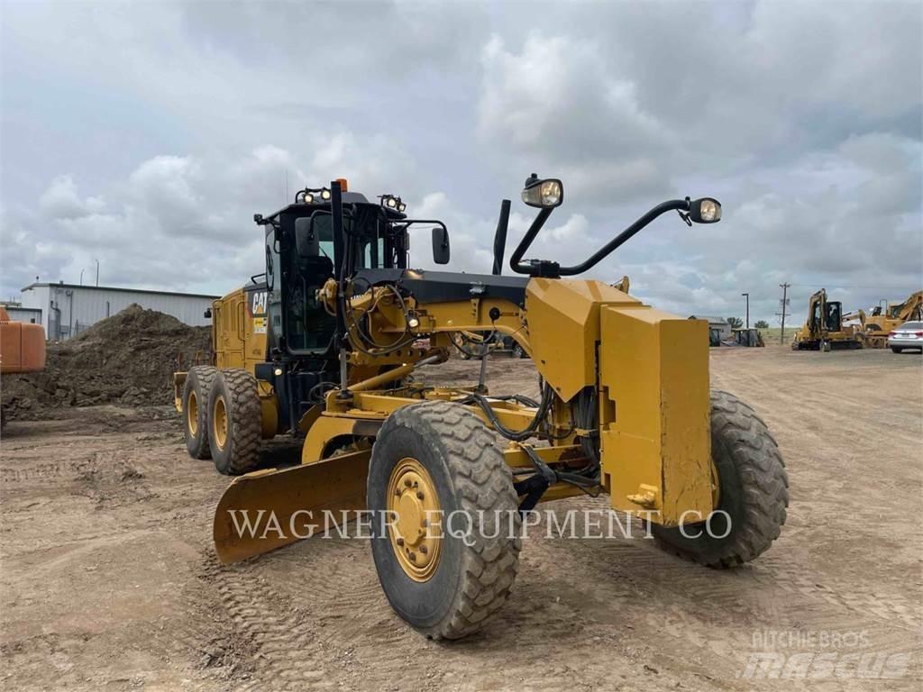 CAT 140M3 AWD Grejdry