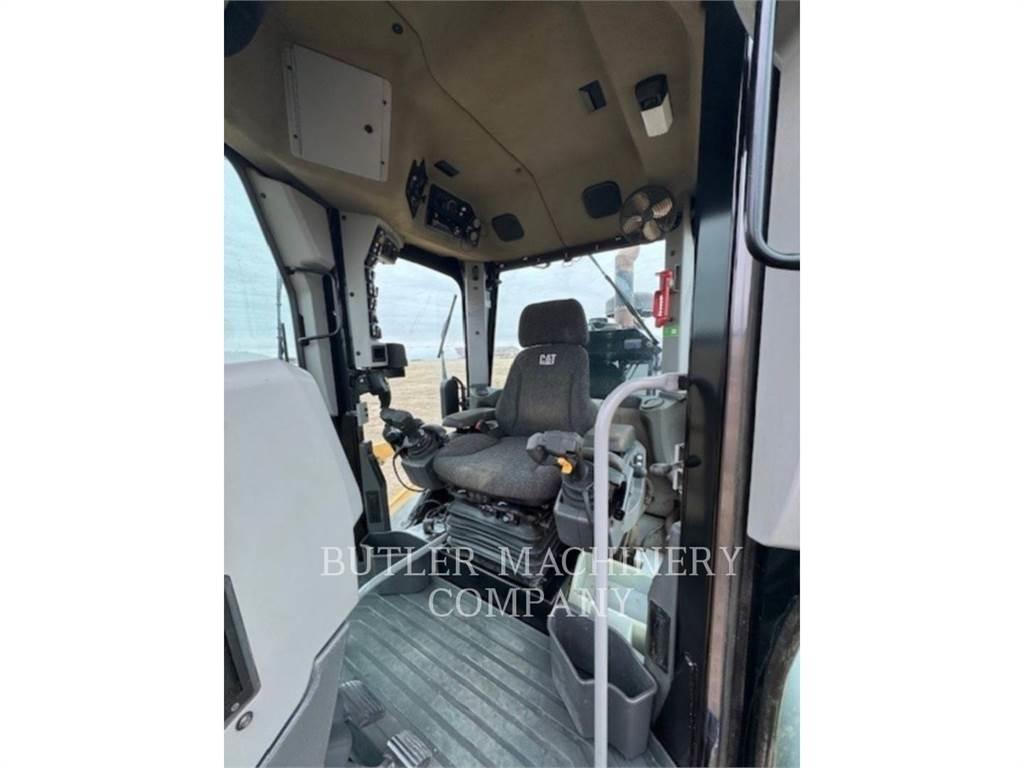 CAT 140M3AWD Grejdry