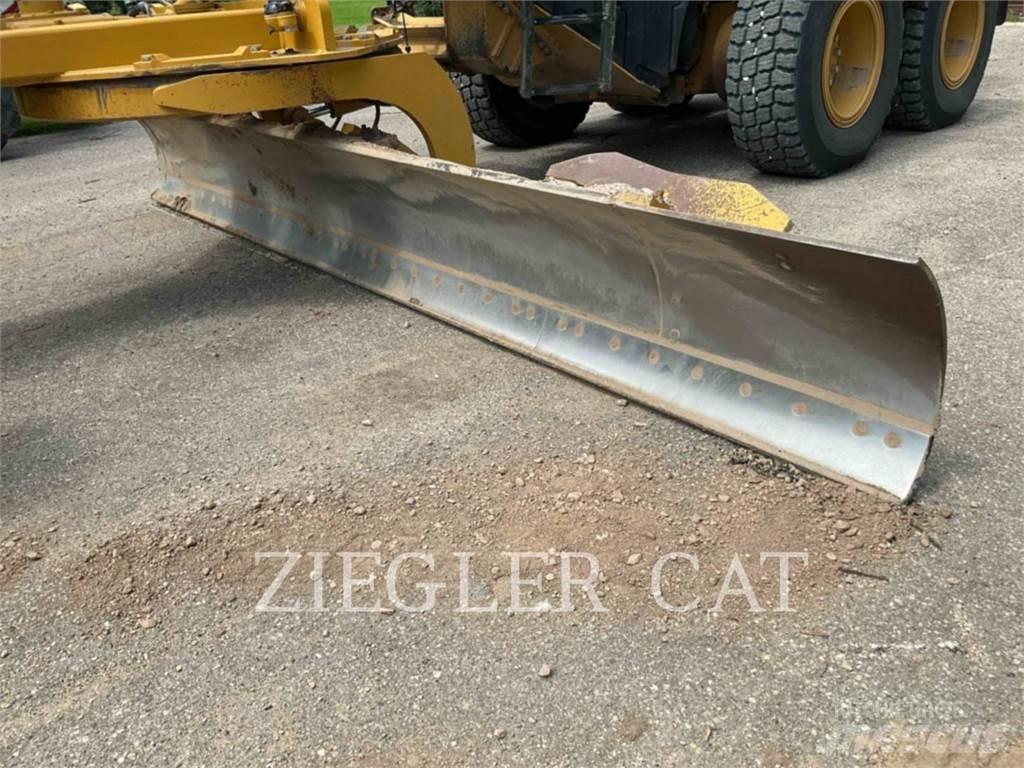 CAT 140M3AWD Grejdry
