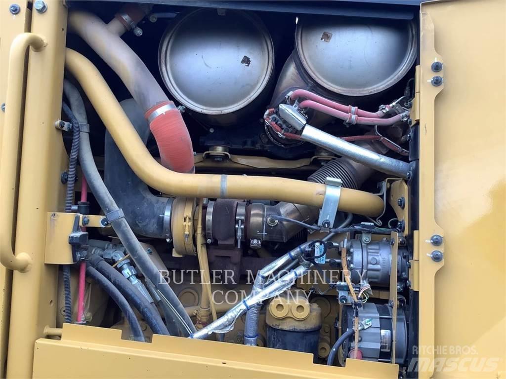 CAT 140M3AWDB Grejdry