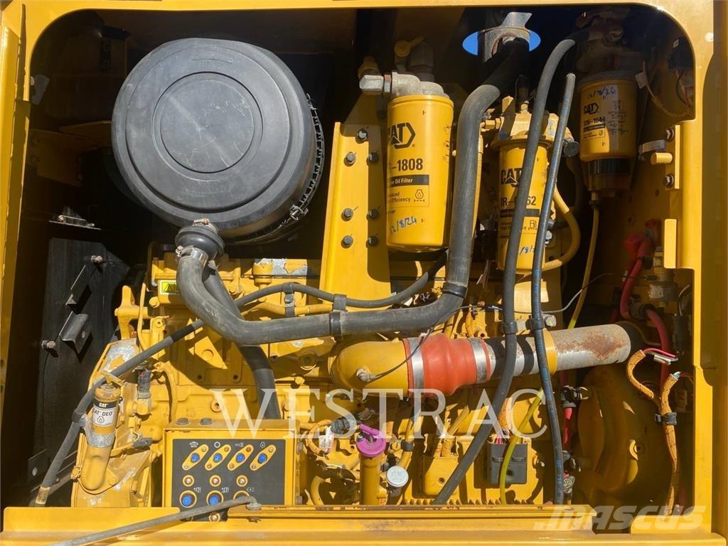 CAT 14M Grejdry