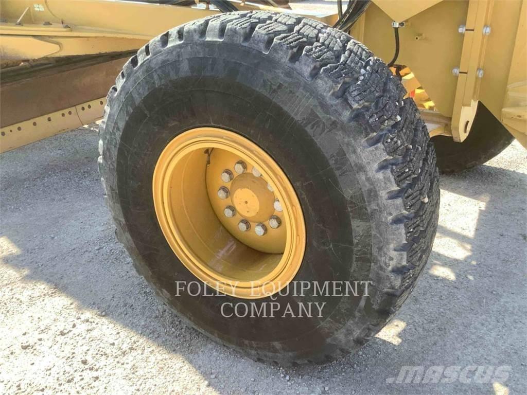 CAT 14M3A Grejdry