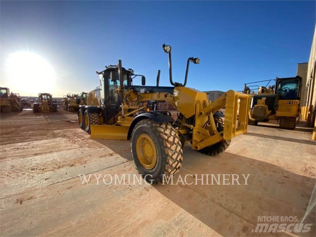 CAT 150 AWD Grejdry