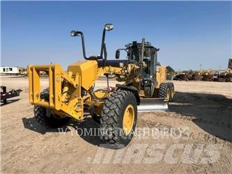 CAT 150 AWD Grejdry