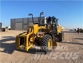 CAT 150 AWD Grejdry