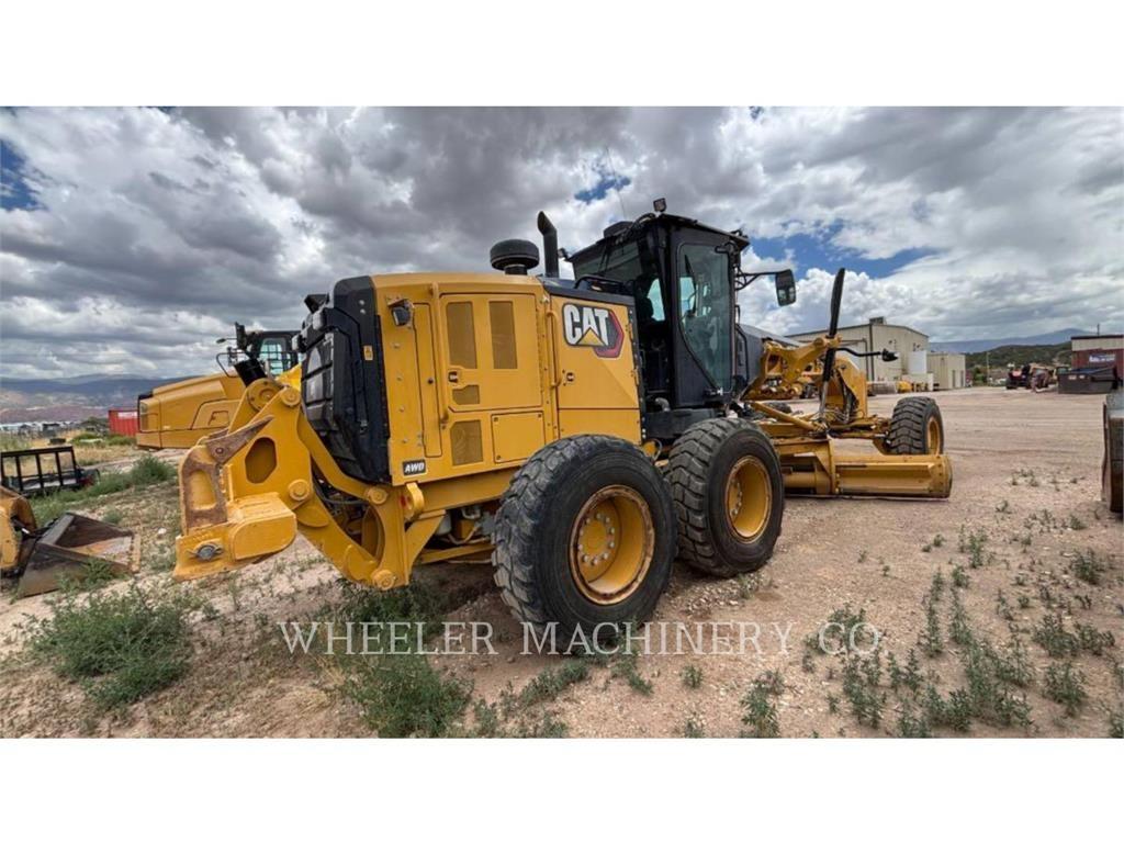 CAT 150 AWD Grejdry