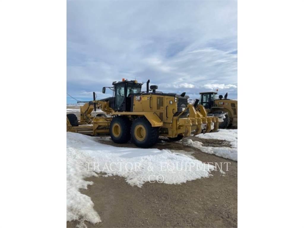 CAT 16 Grejdry