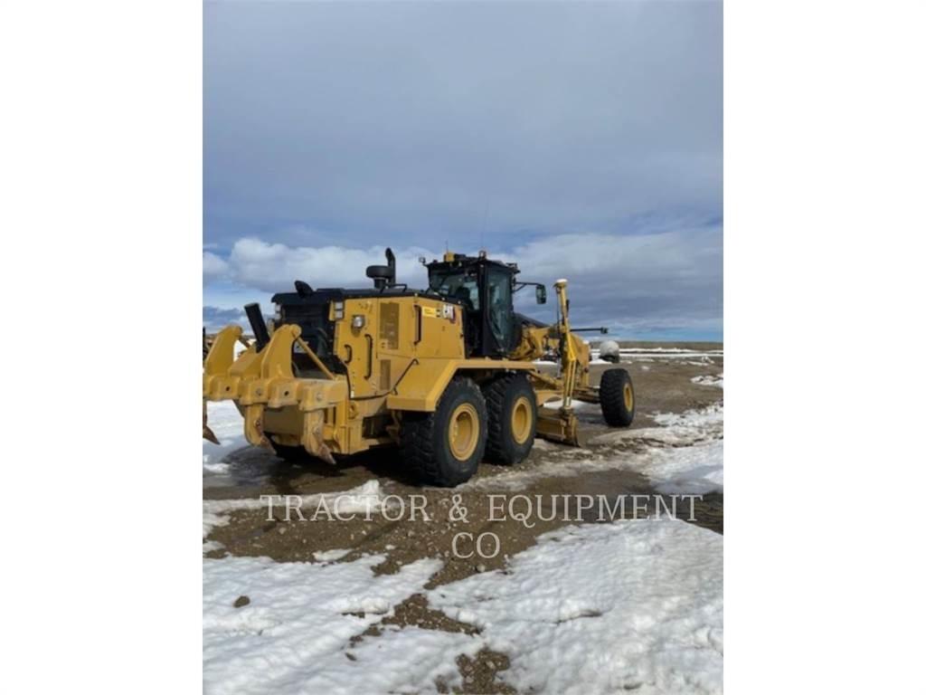 CAT 16 Grejdry