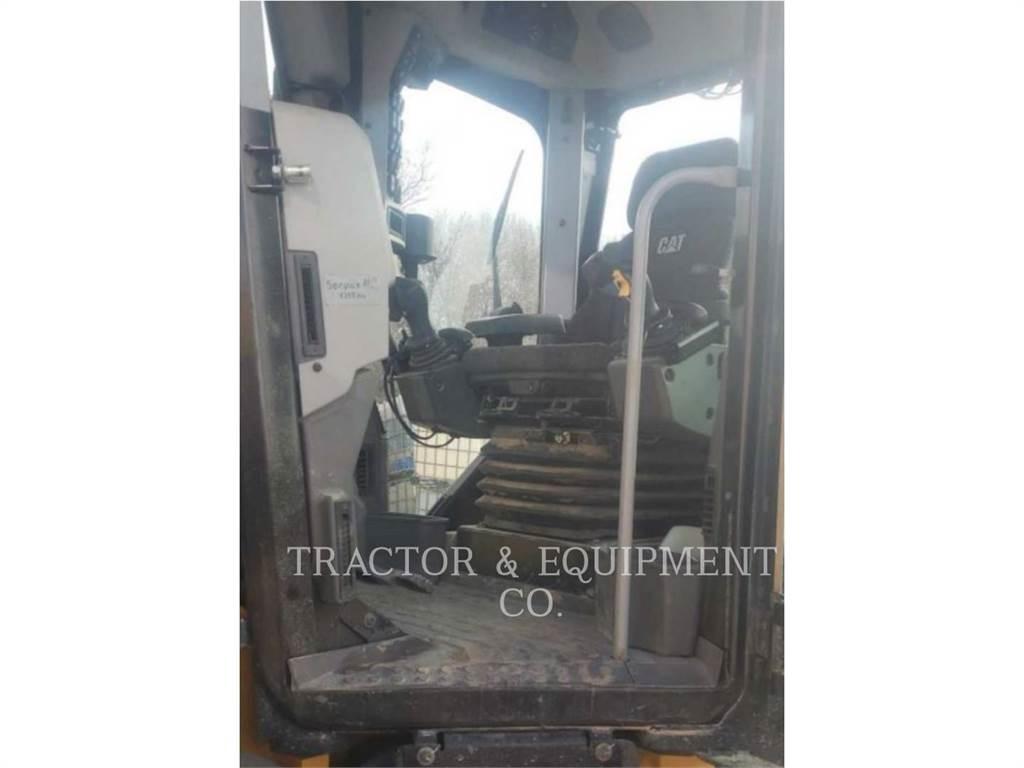 CAT 160 Grejdry