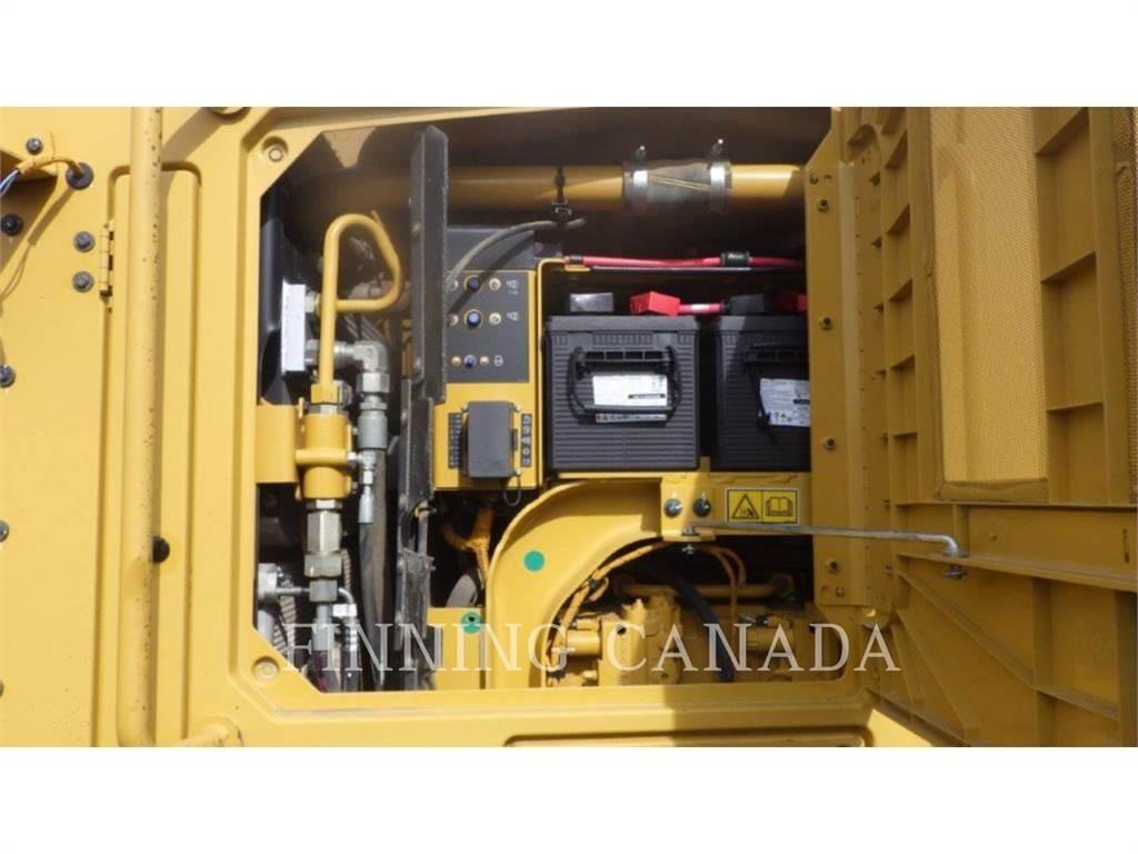 CAT 160-15 AWD Grejdry