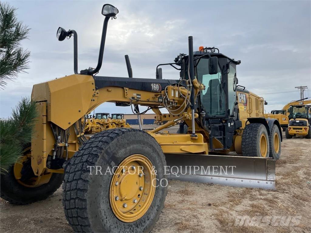 CAT 160 AWD Grejdry