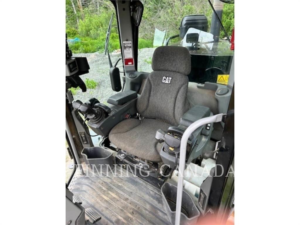 CAT 160M Grejdry