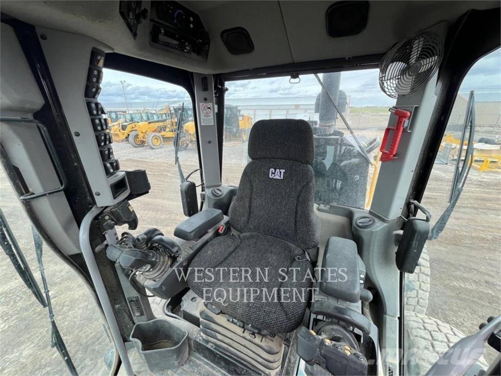 CAT 160M3 Grejdry