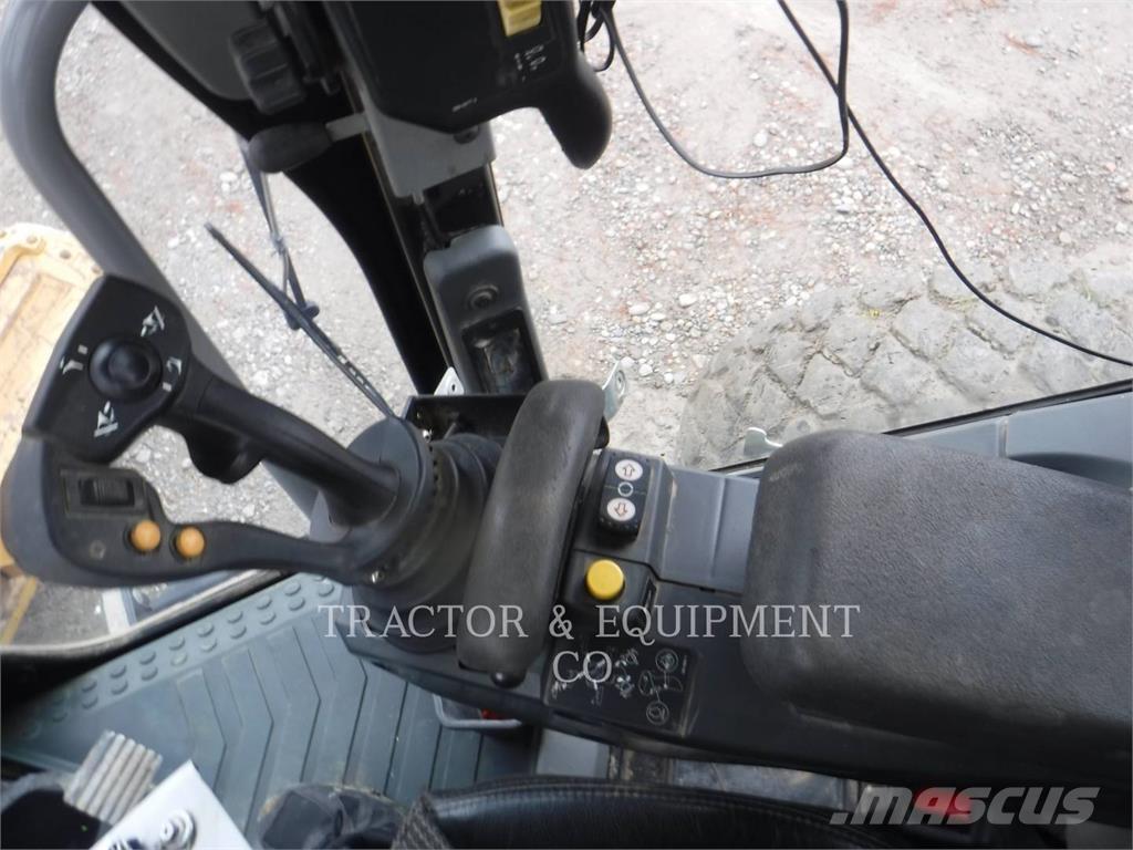 CAT 160M3 AWD Grejdry