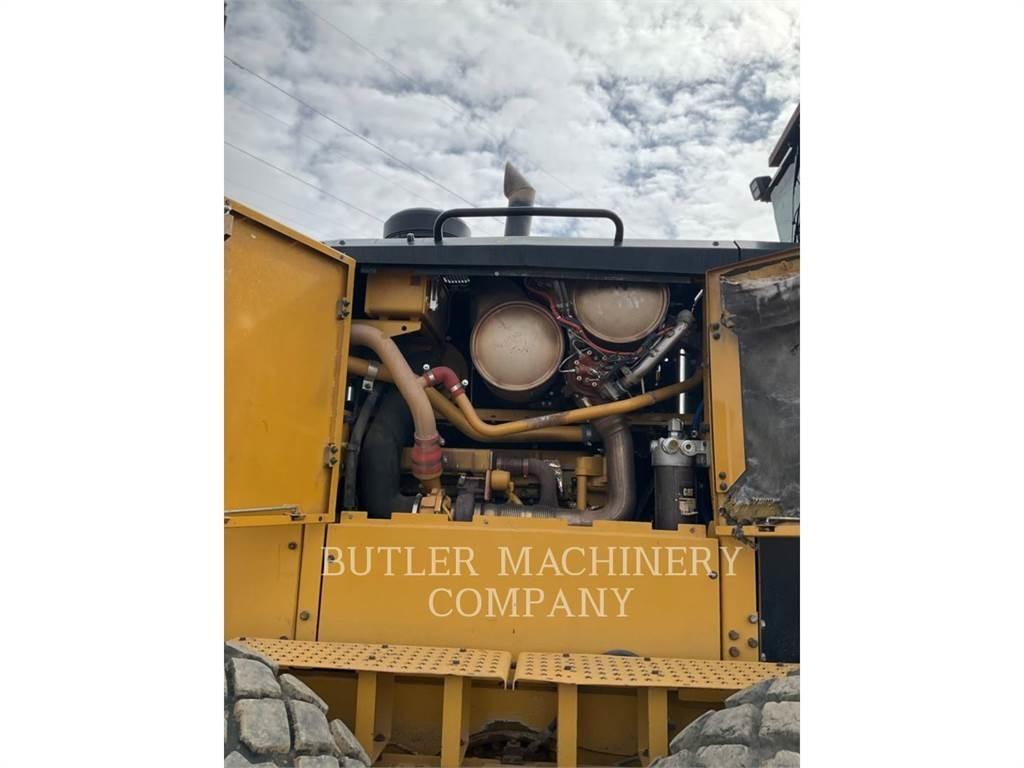 CAT 16M3 Grejdry
