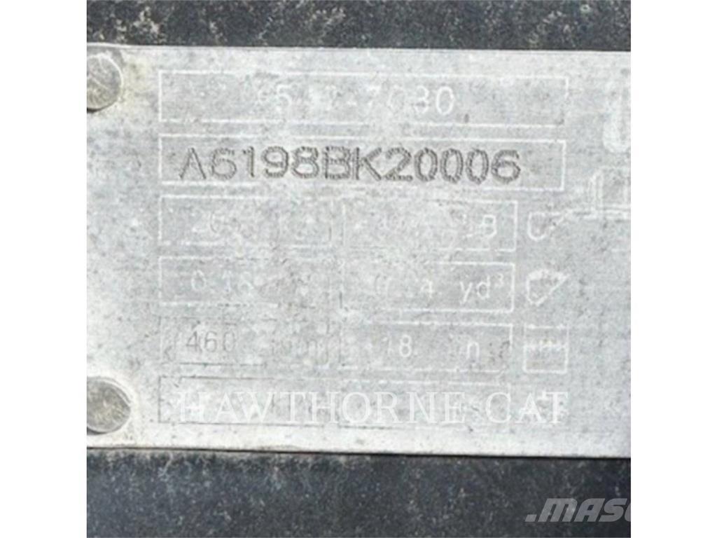 CAT 18 310 BUCKET Lopaty