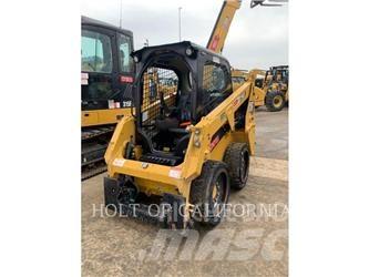 CAT 226 HF Smykem řízené nakladače