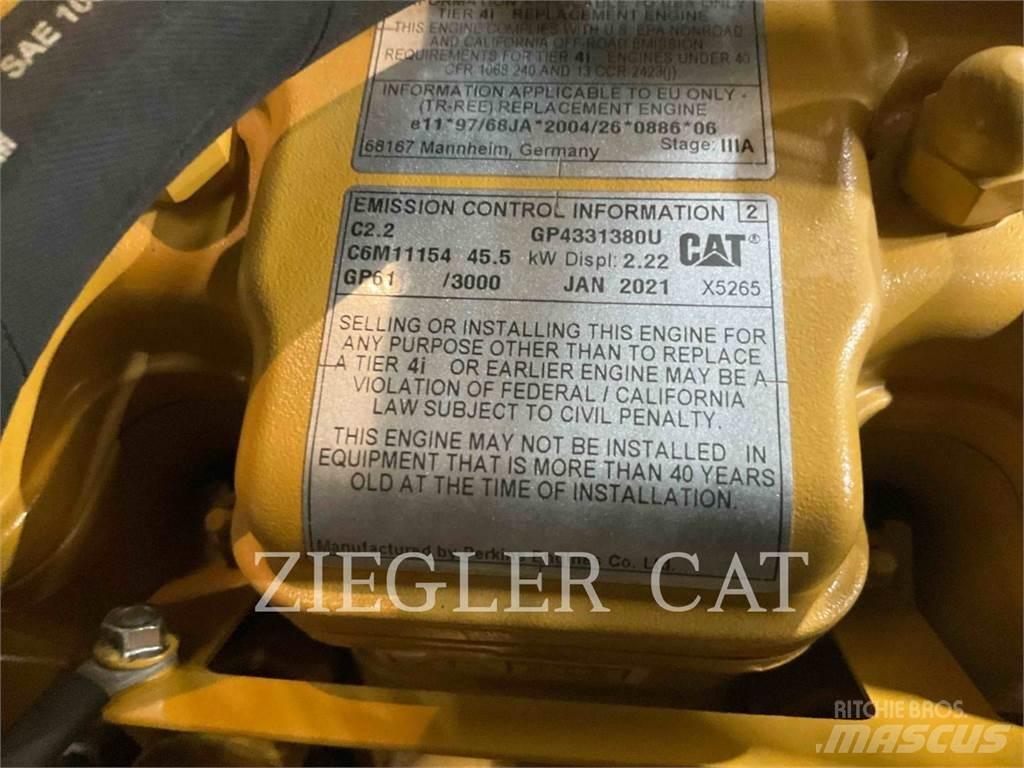 CAT 226B3 Smykem řízené nakladače