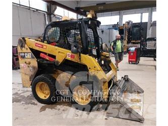 CAT 226D Smykem řízené nakladače