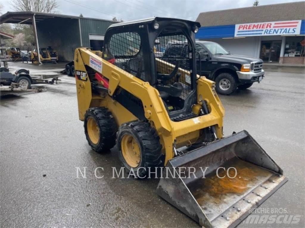 CAT 226D H1CN Smykem řízené nakladače