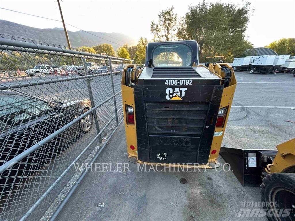 CAT 236D C1-H2 Smykem řízené nakladače