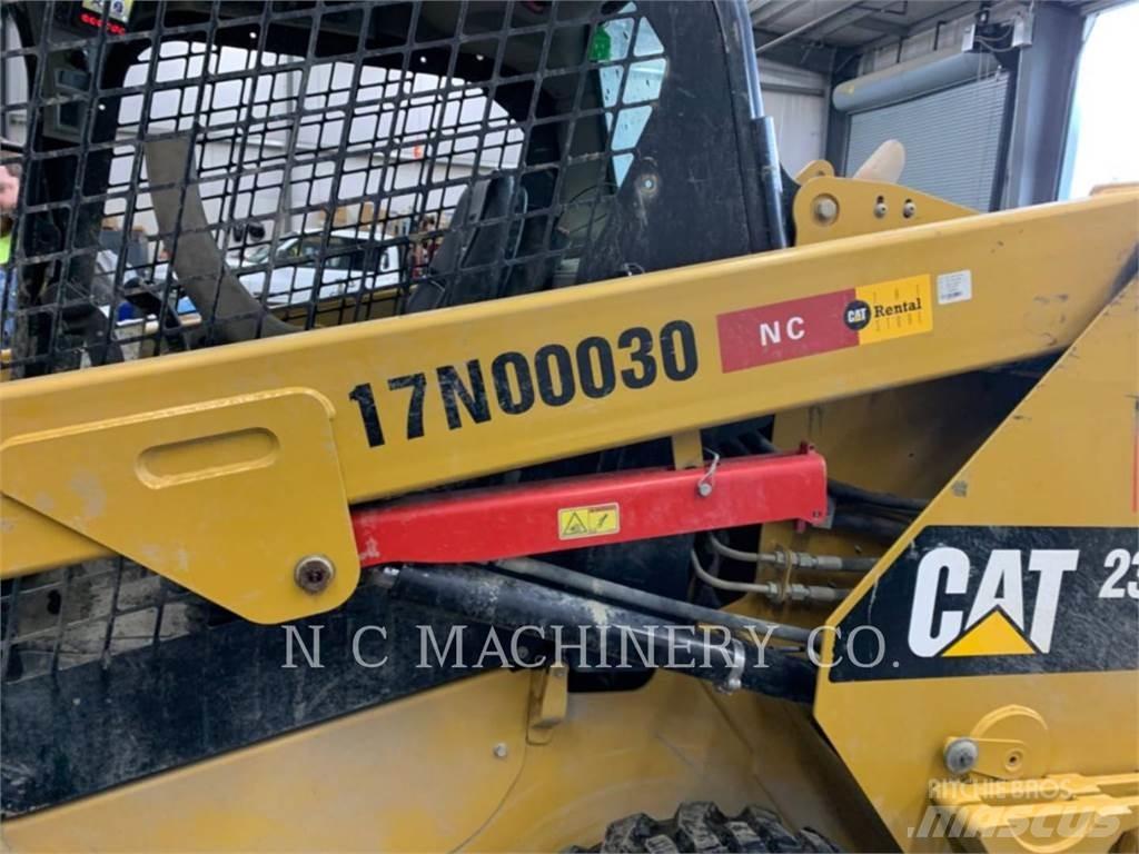 CAT 236D H2CN Smykem řízené nakladače