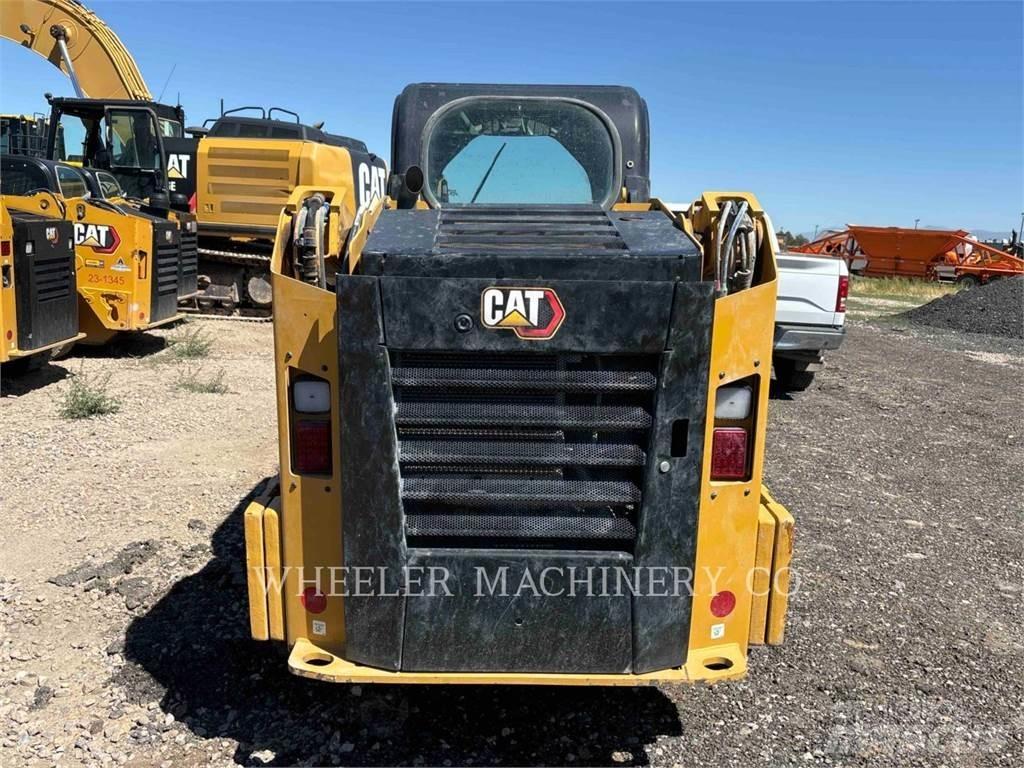 CAT 236D3 C3H2 Smykem řízené nakladače