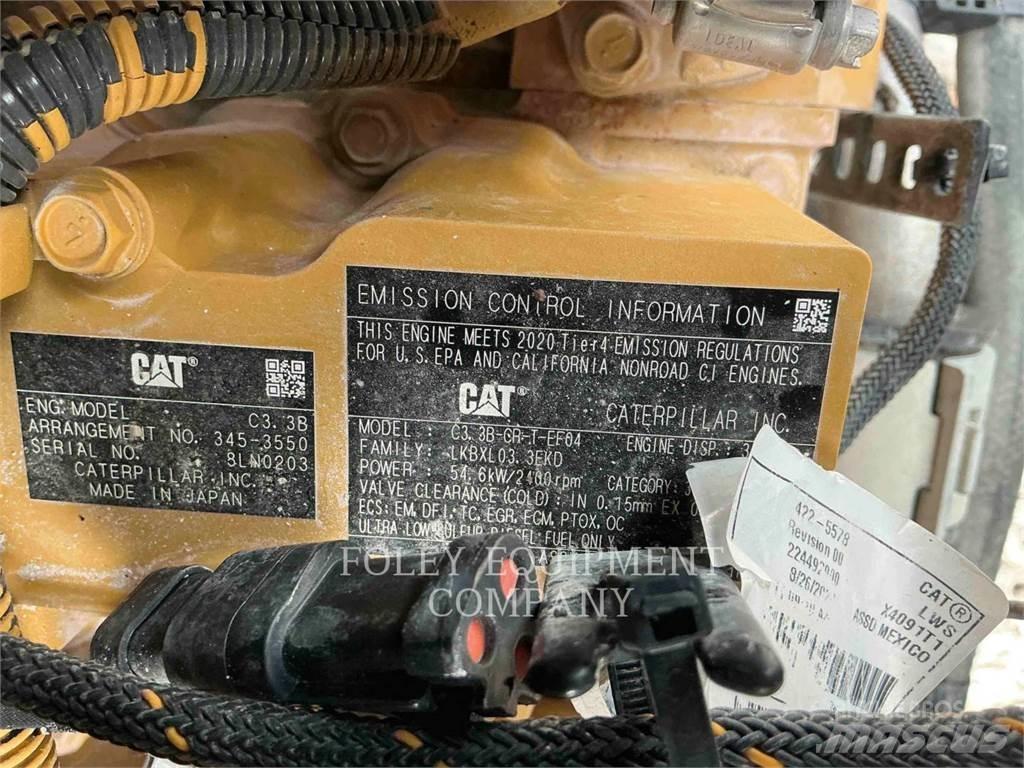 CAT 236D3STD2C Smykem řízené nakladače
