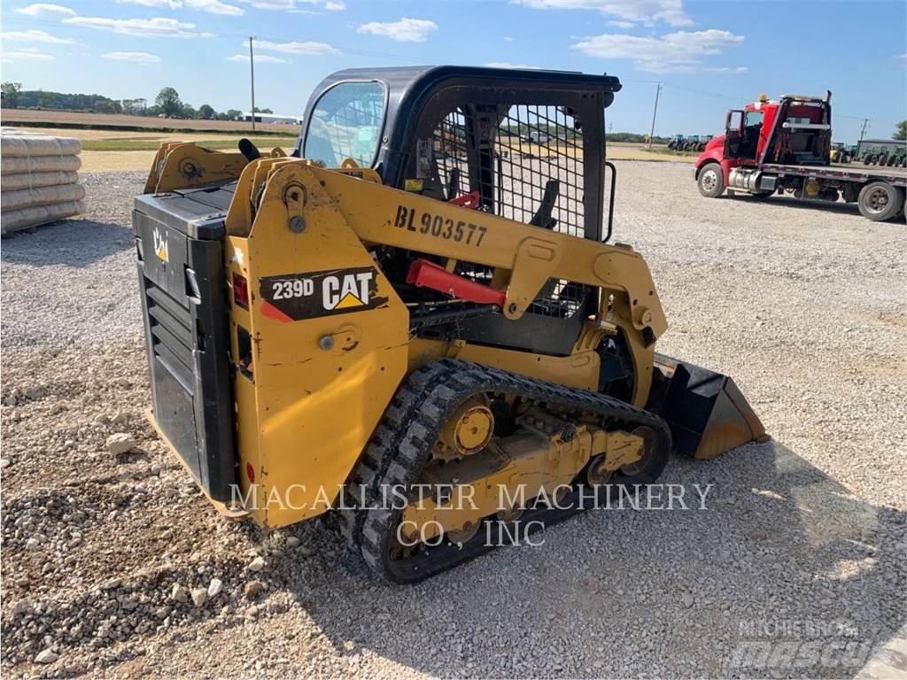 CAT 239D Pásové nakladače