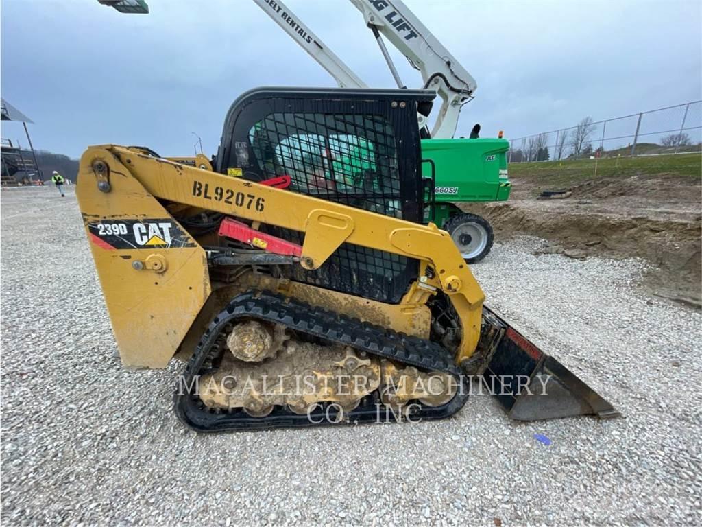 CAT 239D Pásové nakladače