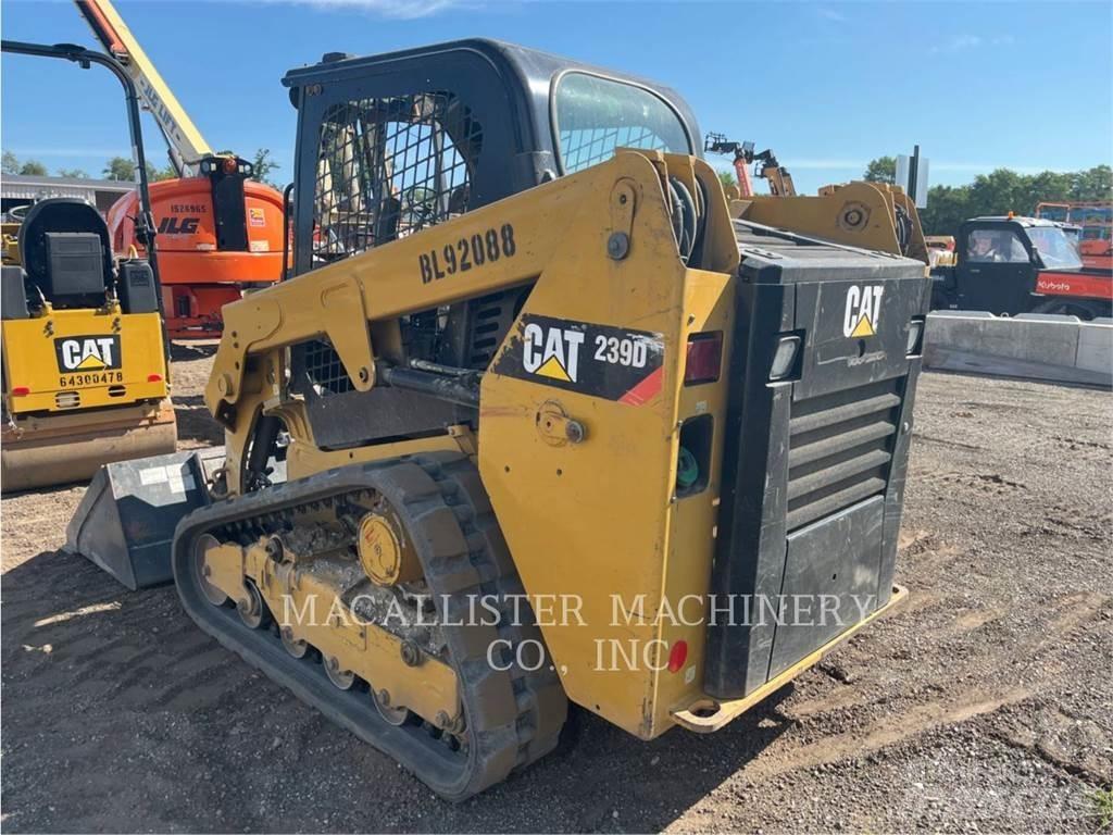 CAT 239D Pásové nakladače