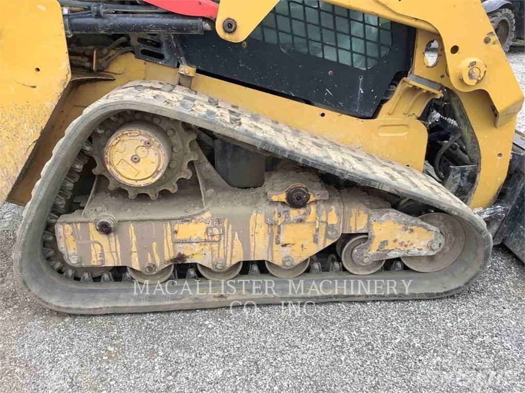 CAT 239D Pásové nakladače