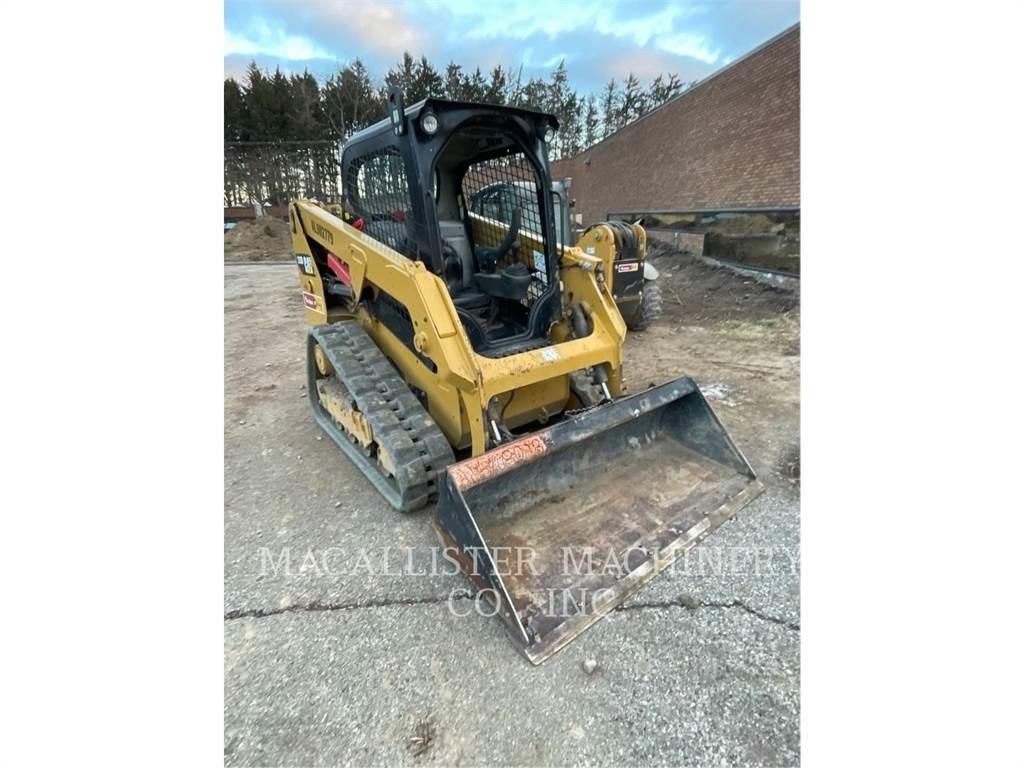 CAT 239D Pásové nakladače