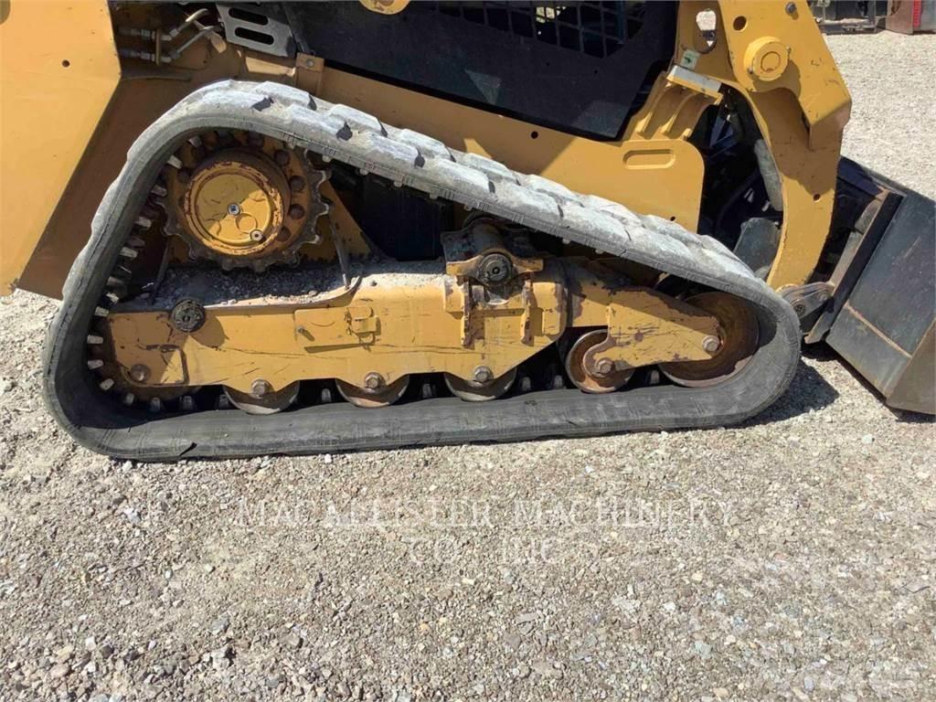CAT 239D Pásové nakladače