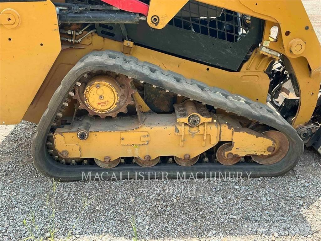 CAT 239D Pásové nakladače