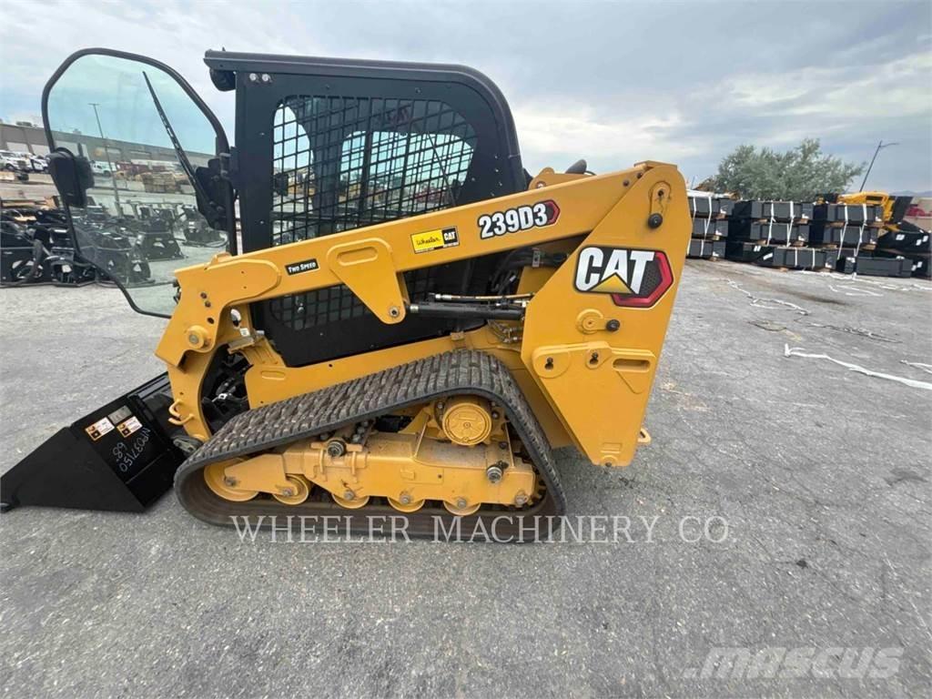 CAT 239D3 C3H2 Pásové nakladače