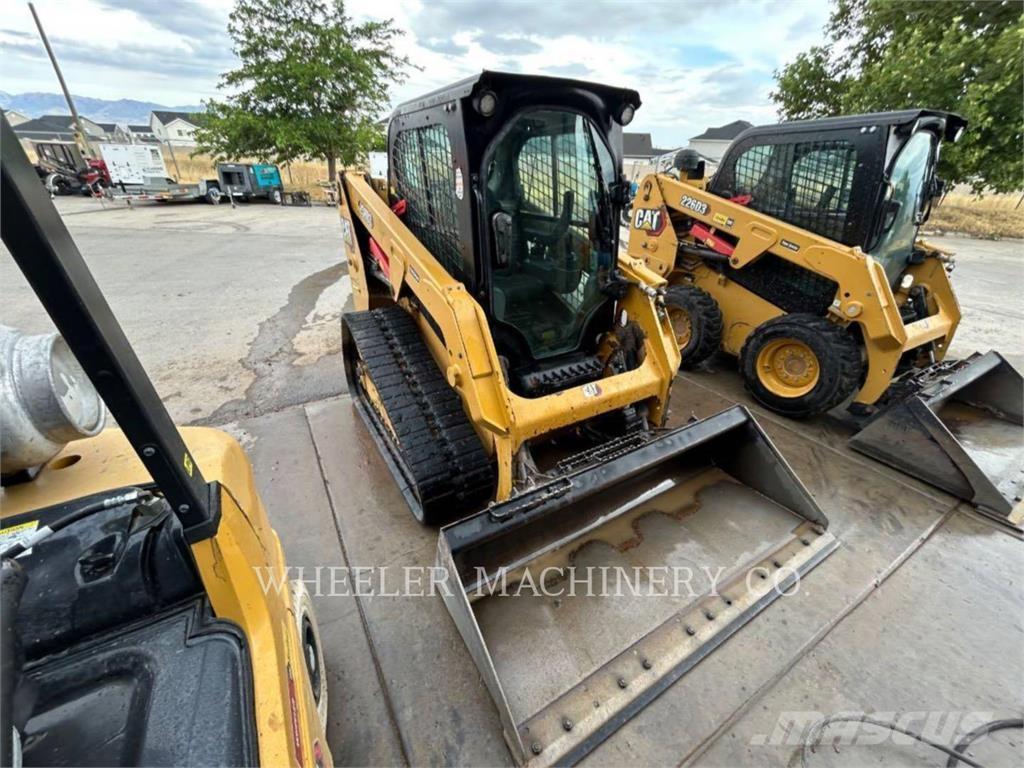 CAT 239D3 C3H2 Pásové nakladače