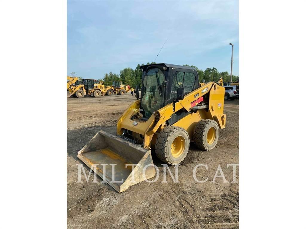 CAT 246D3 Smykem řízené nakladače