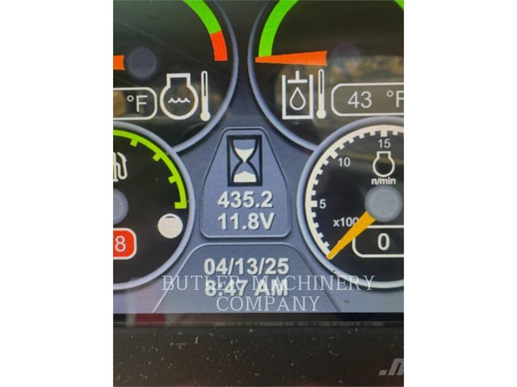 CAT 246D3 C3H3 Smykem řízené nakladače