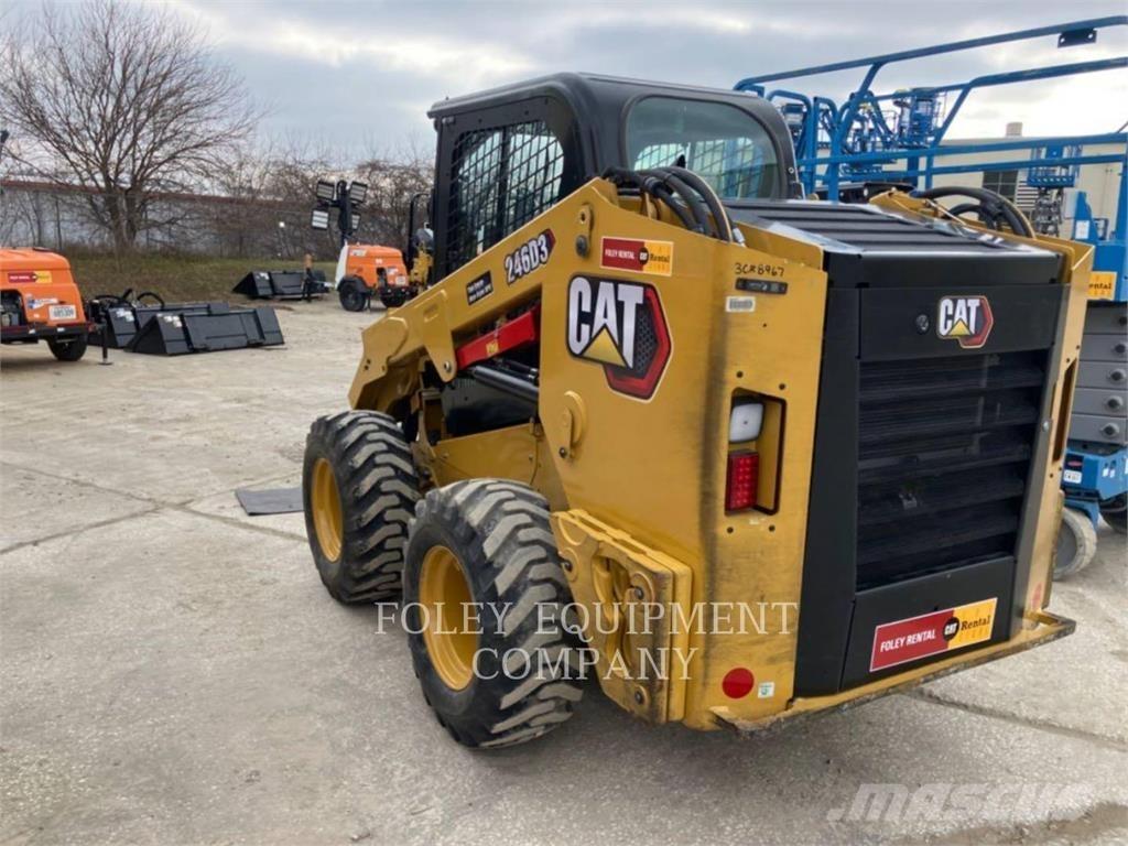 CAT 246D3XPS2C Smykem řízené nakladače