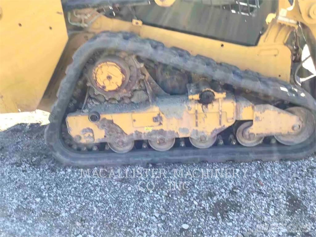 CAT 249D Pásové nakladače