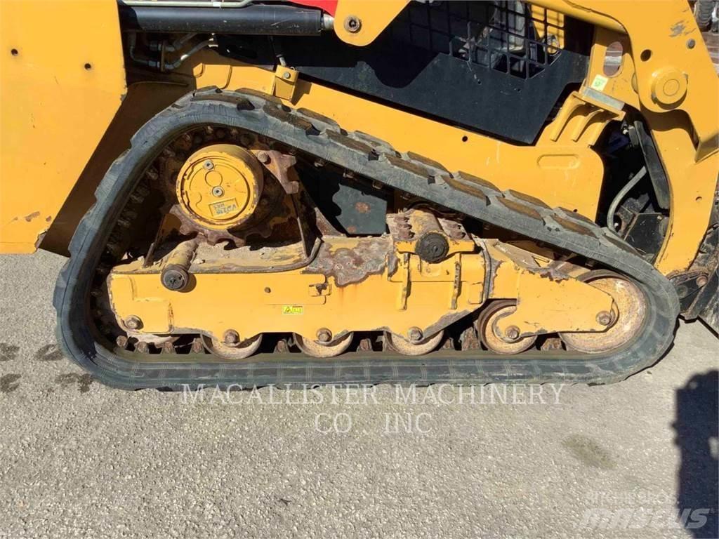 CAT 249D Pásové nakladače