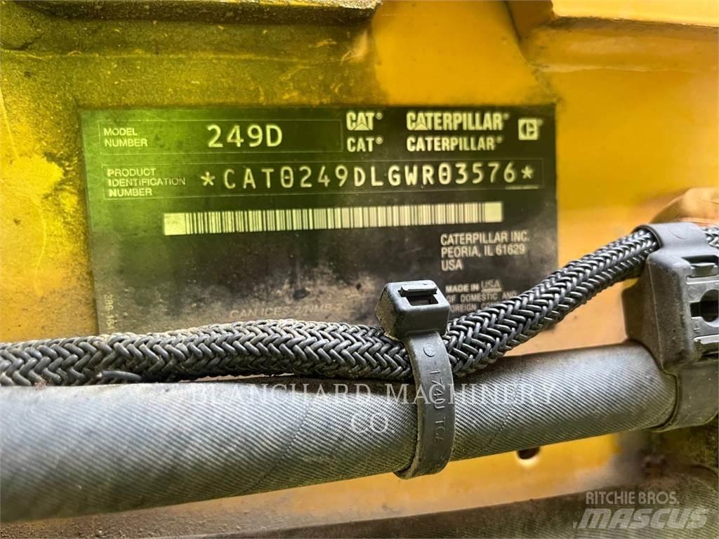 CAT 249D Pásové nakladače