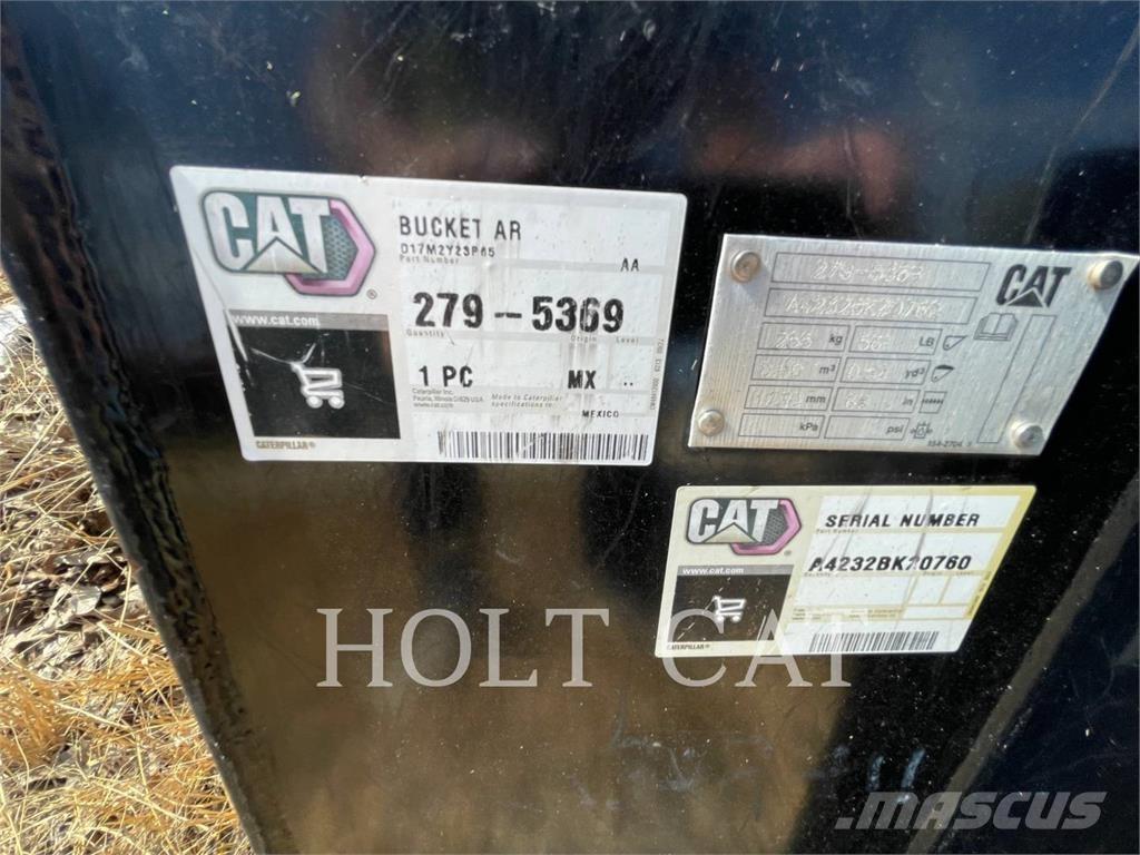 CAT 249D3 Pásové nakladače